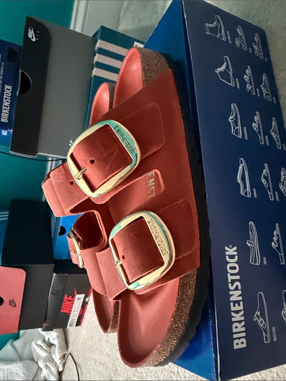 Men's Accessories Subcategory Identification